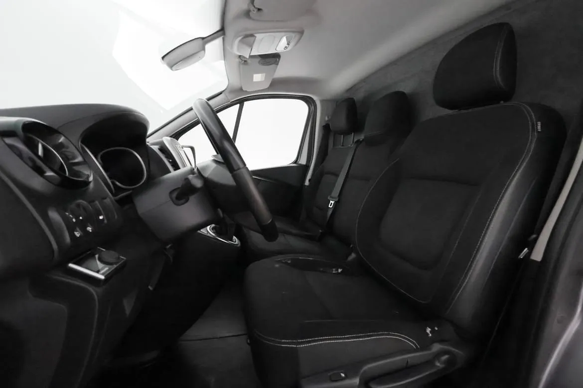 Nissan NV300 bild 9