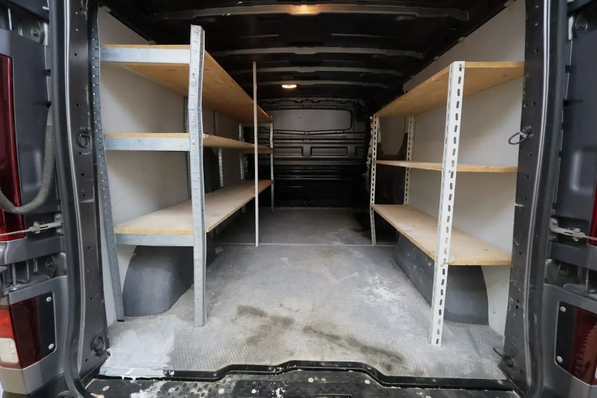 Nissan NV300 bild 7