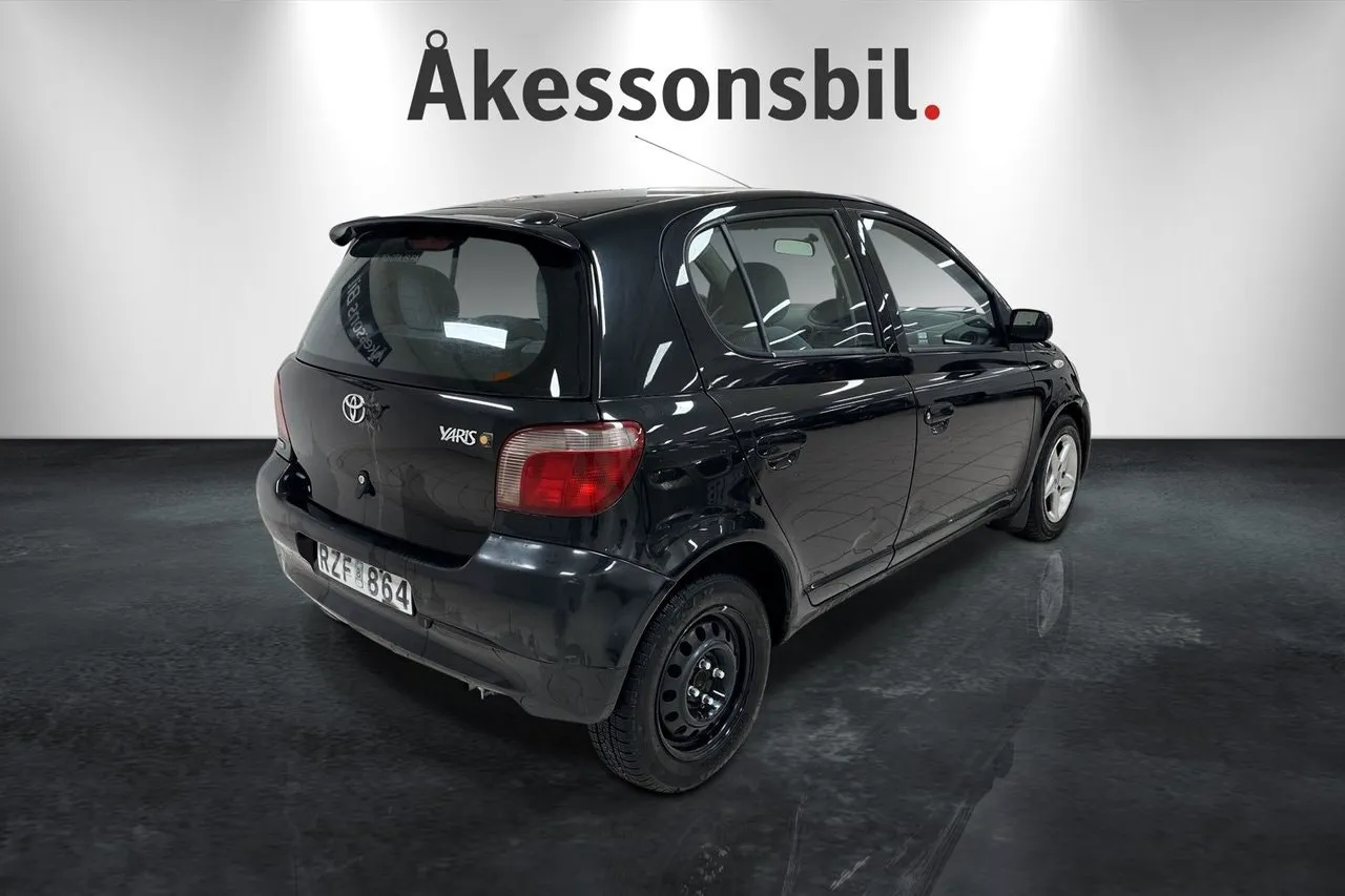 Toyota Yaris bild 3