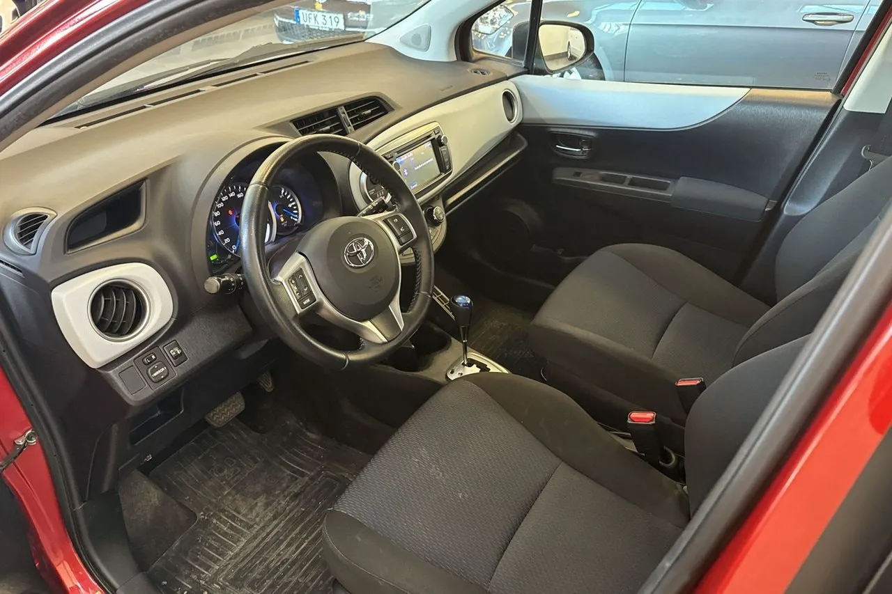 Toyota Yaris bild 11