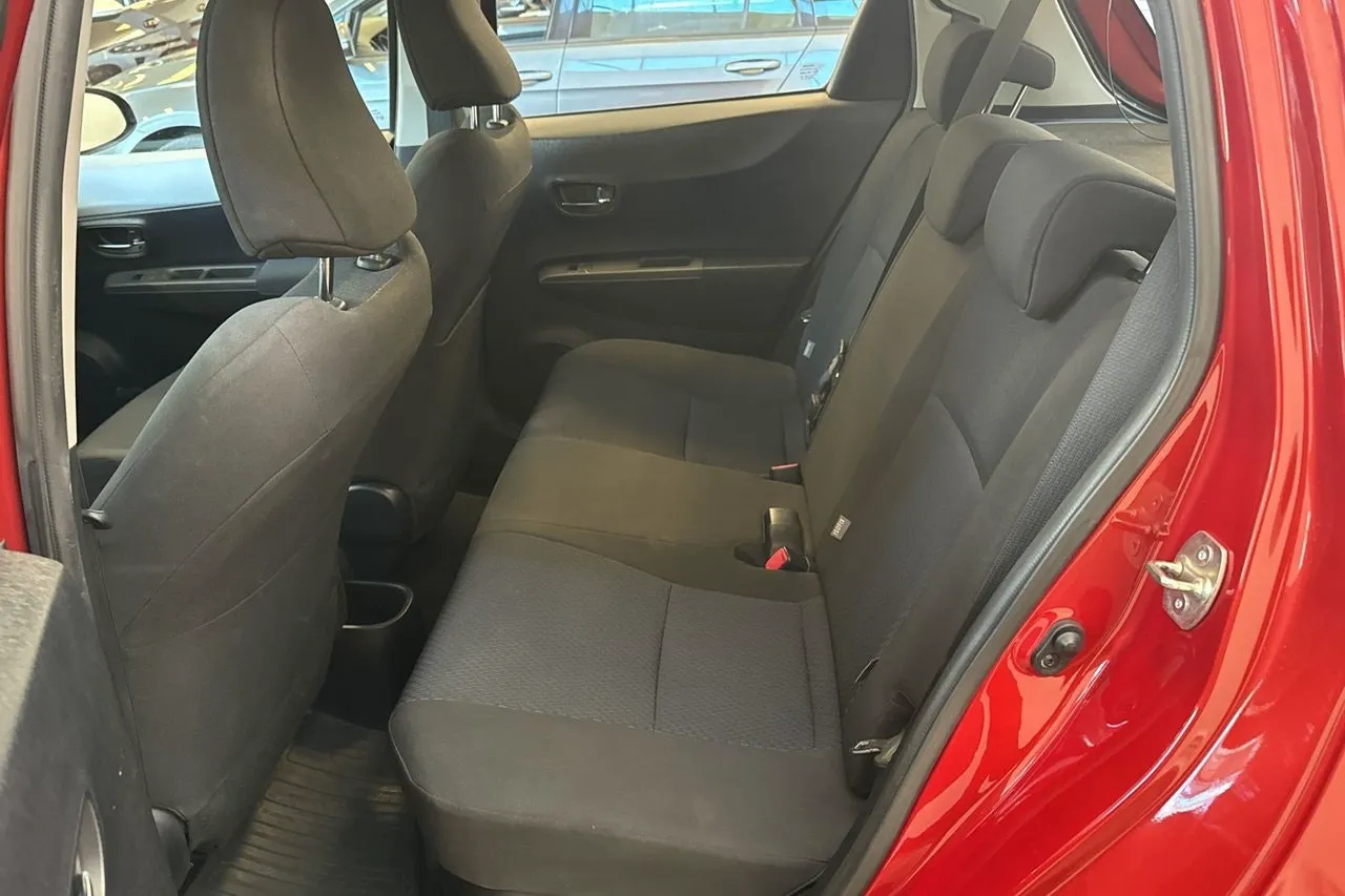 Toyota Yaris bild 21