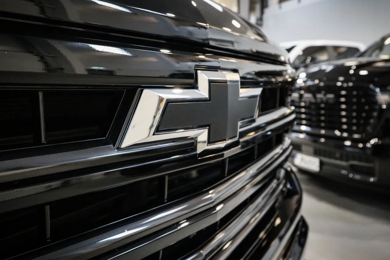 Chevrolet Silverado bild 8