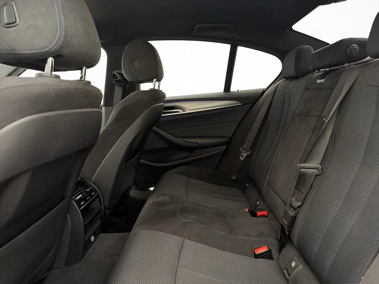 BMW 520 bild 11