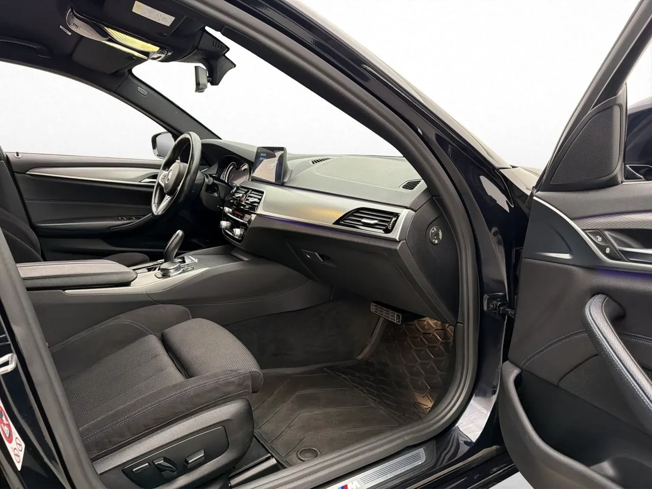 BMW 520 bild 10