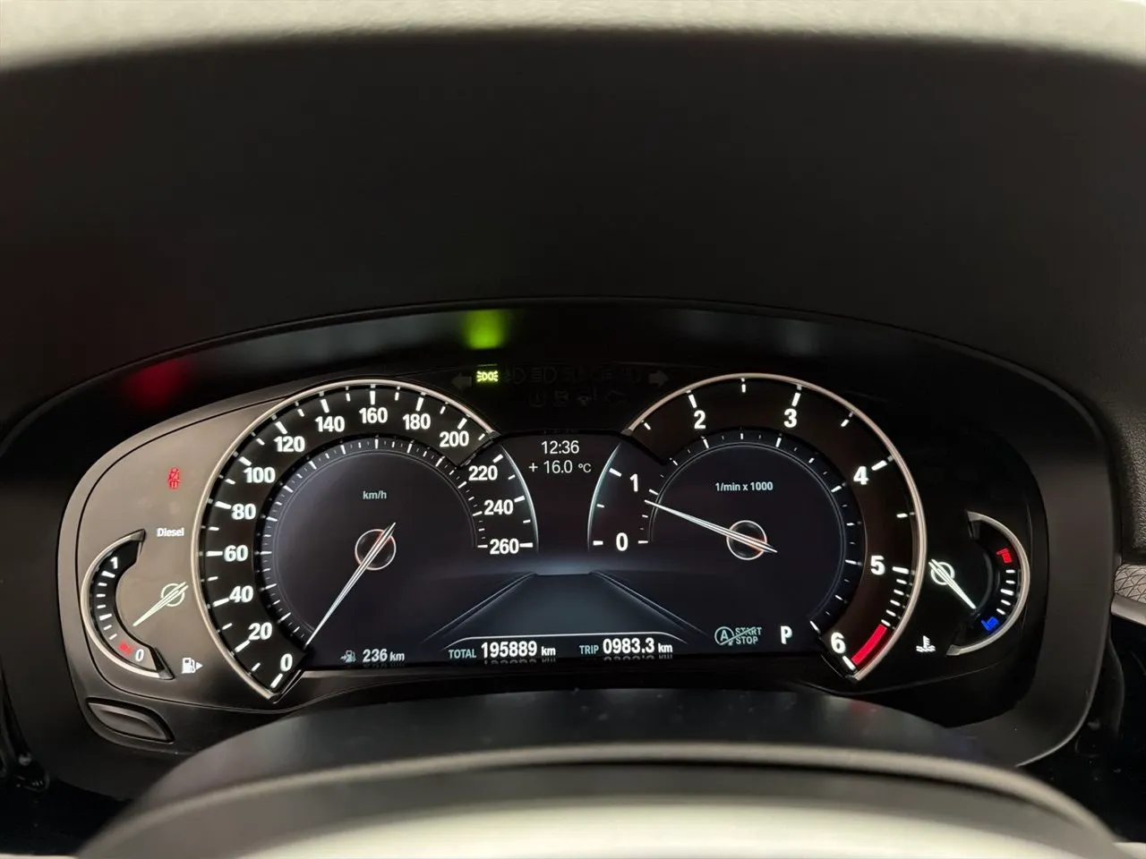 BMW 520 bild 16