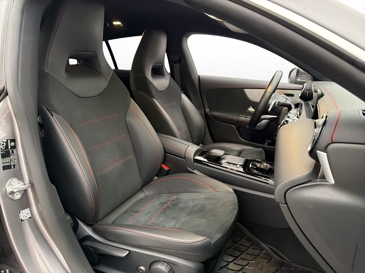 Mercedes CLA200 bild 10