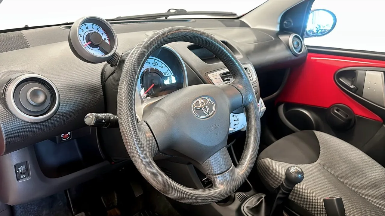 Toyota Aygo bild 12