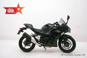 Kawasaki Ninja bild 1
