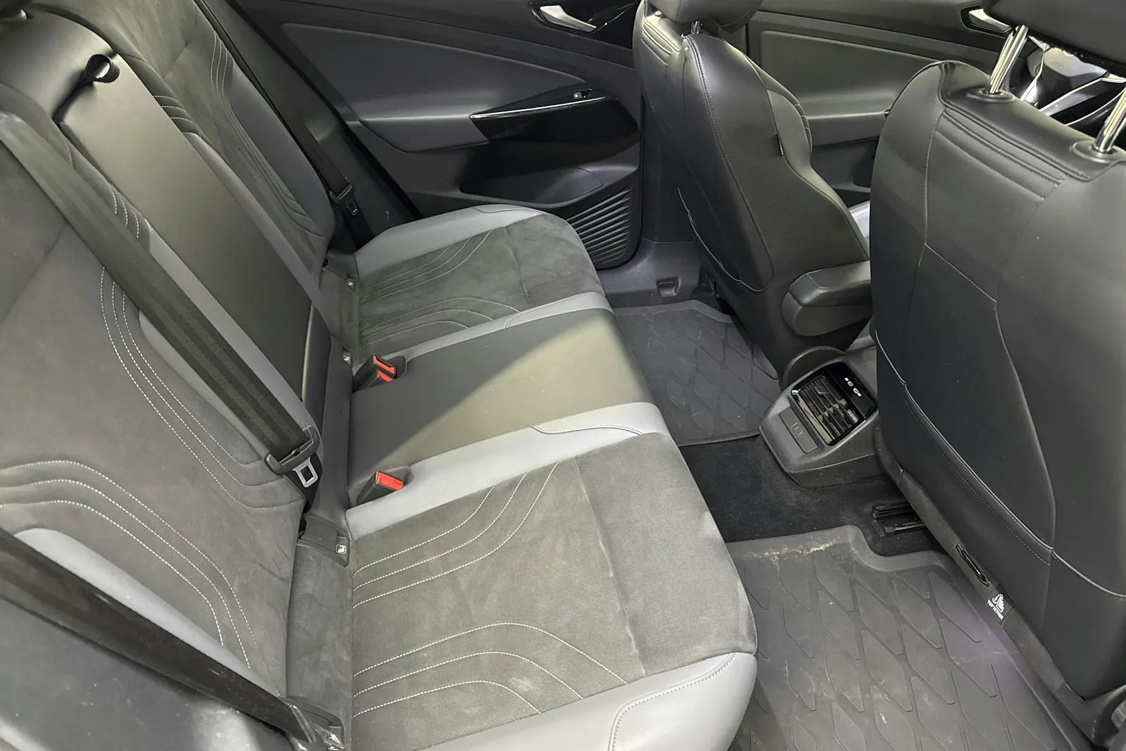 Volkswagen ID.4 bild 8