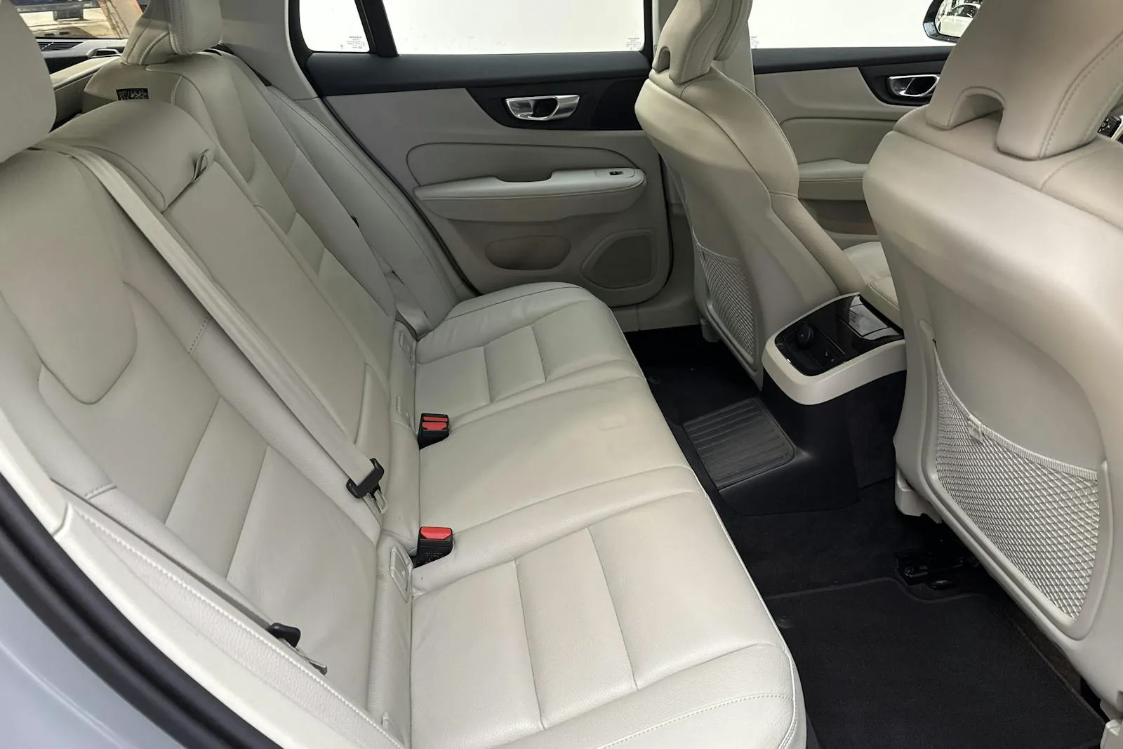 Volvo V60 bild 8