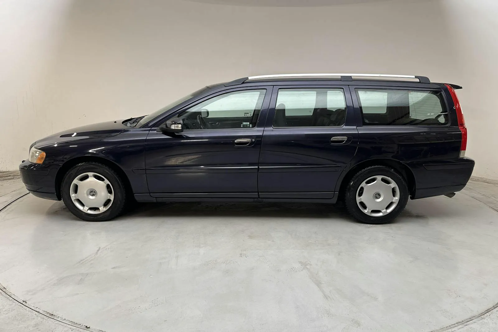 Volvo V70 bild 2