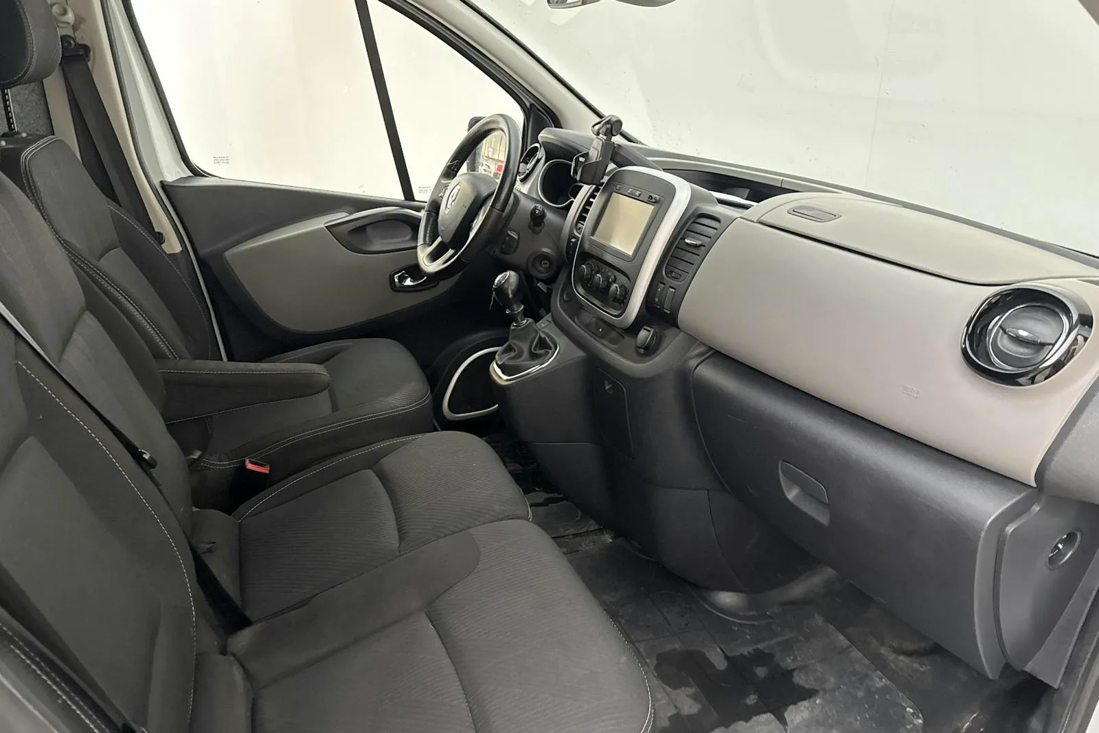 Renault Trafic bild 6