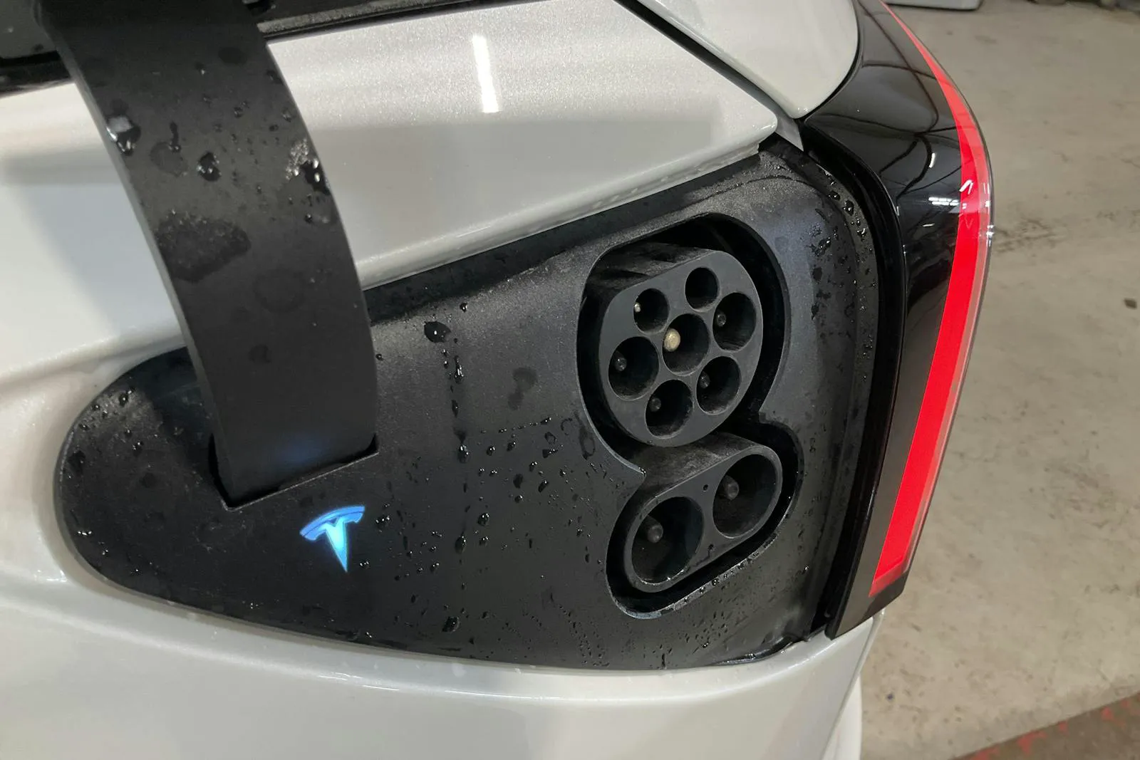 Tesla Model 3 bild 16