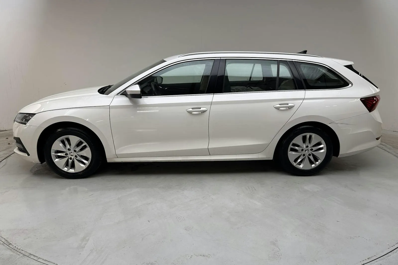 Skoda Octavia bild 2