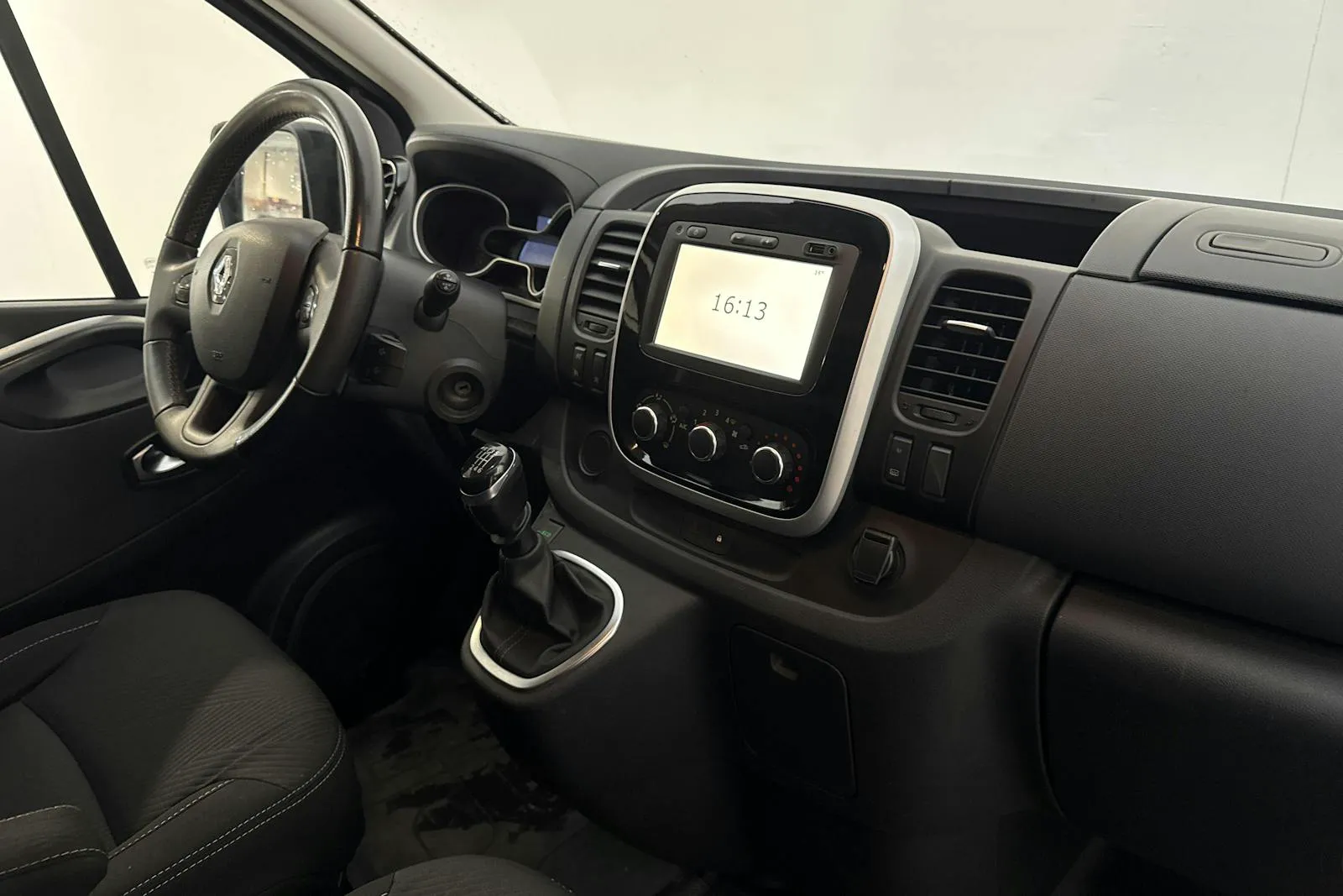 Renault Trafic bild 12