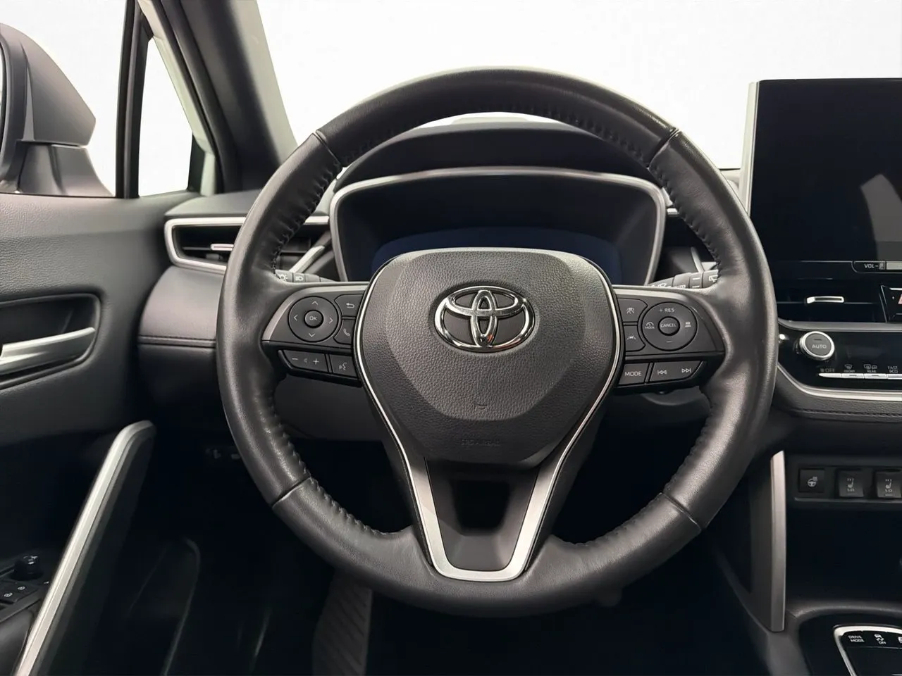 Toyota Corolla Cross bild 15