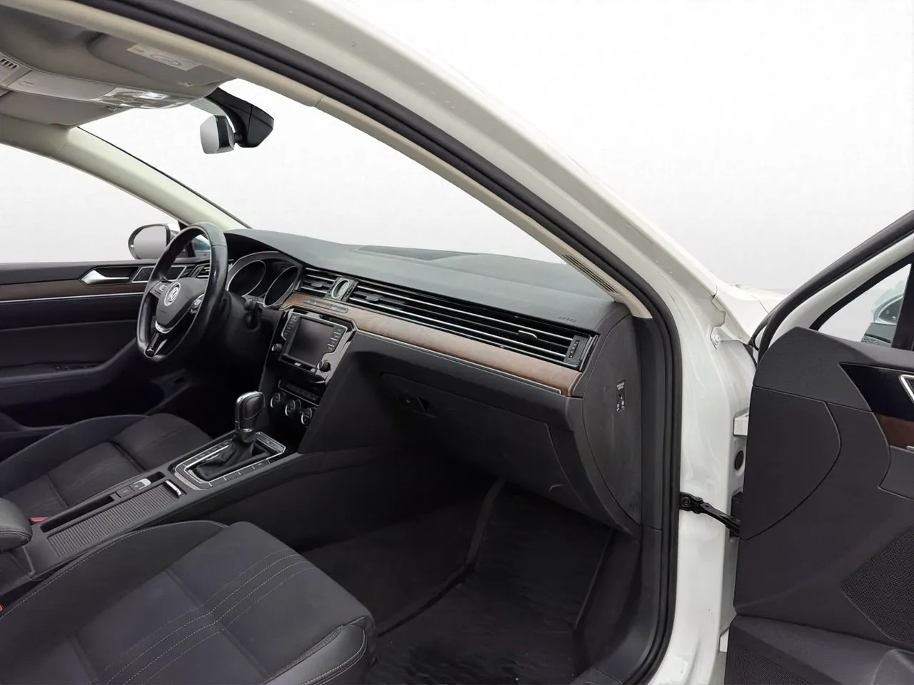 Volkswagen Passat bild 15
