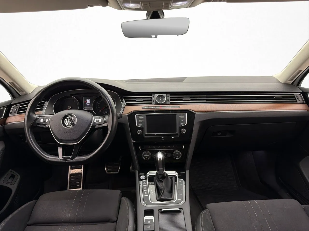 Volkswagen Passat bild 13
