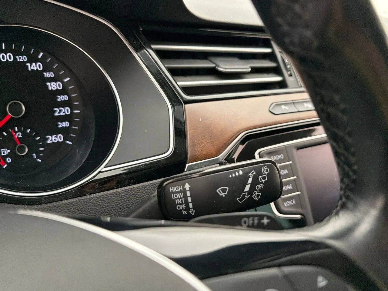 Volkswagen Passat bild 23
