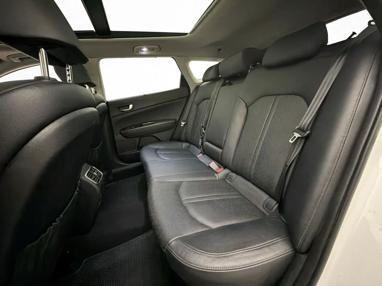 Kia Optima bild 20