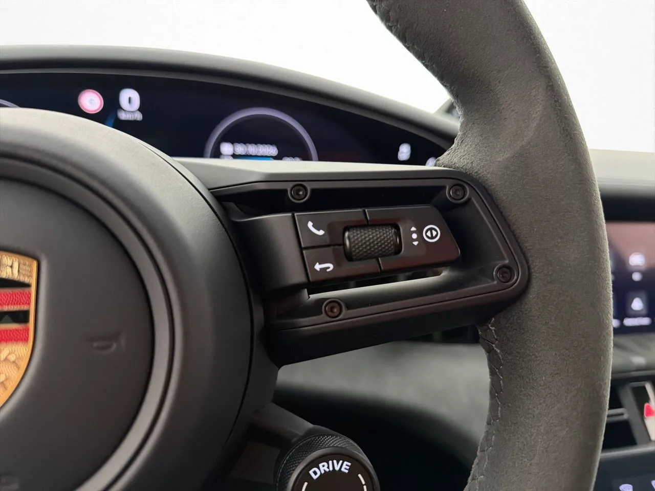 Porsche Taycan bild 27