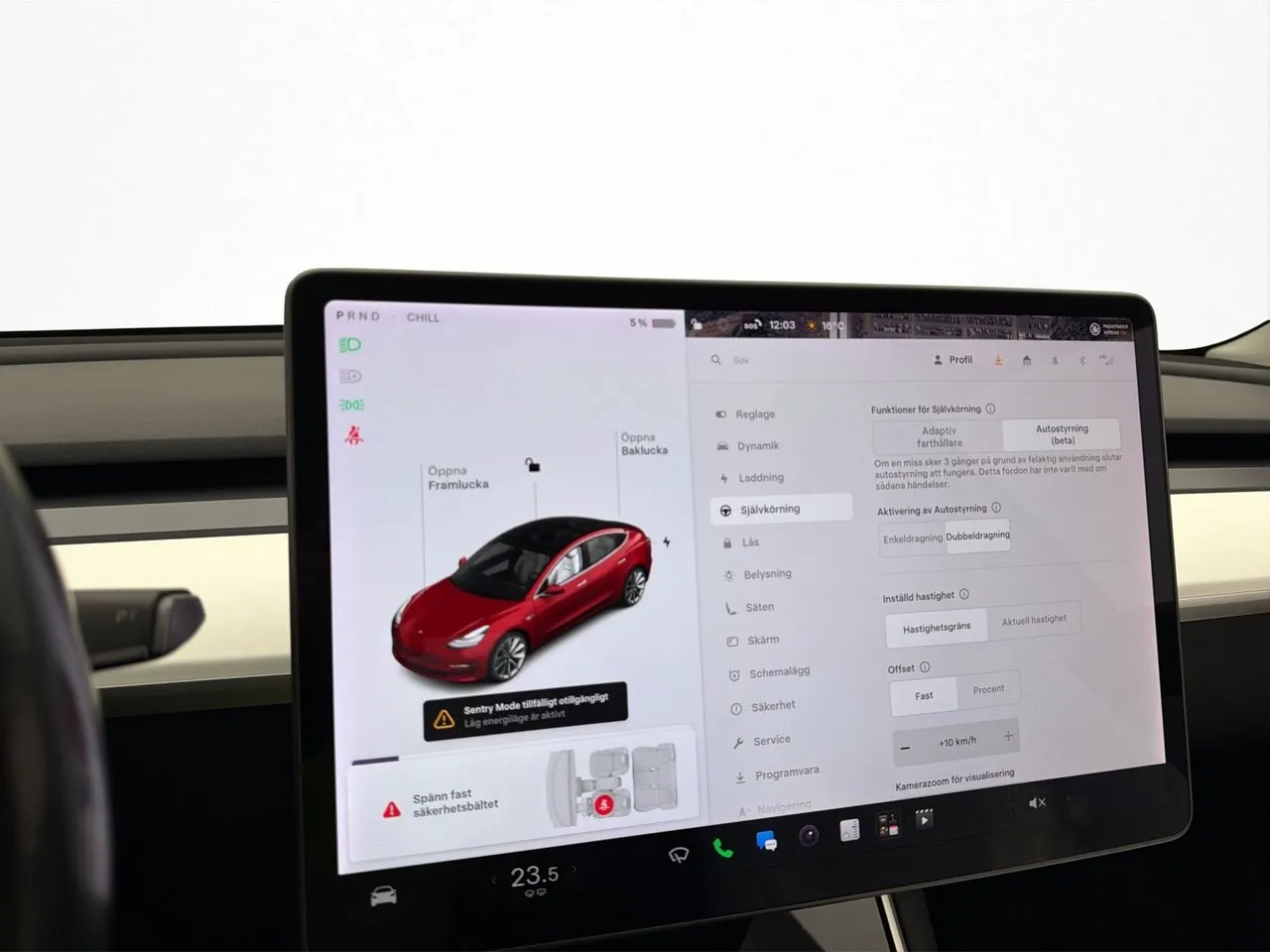 Tesla Model 3 bild 25