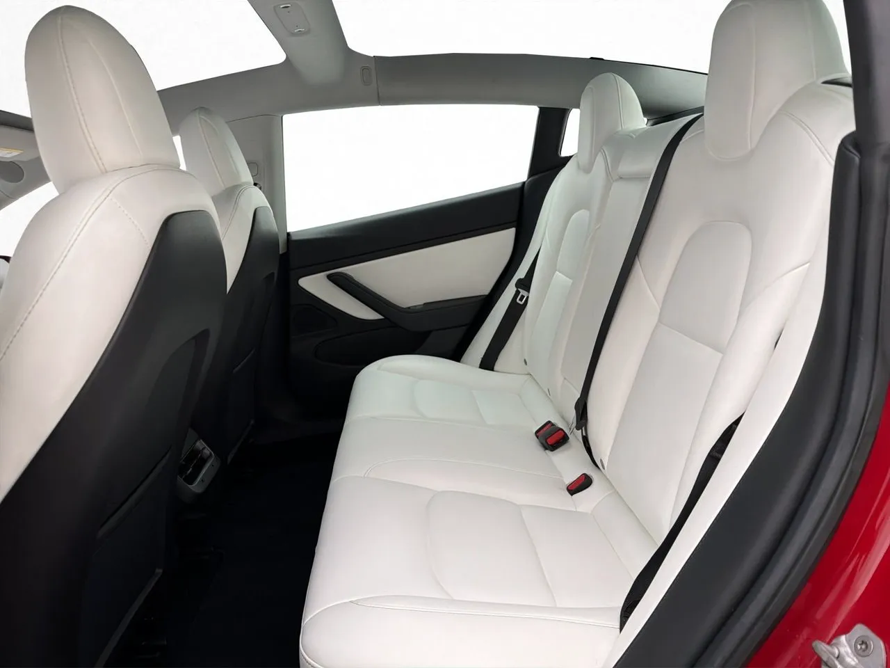 Tesla Model 3 bild 17