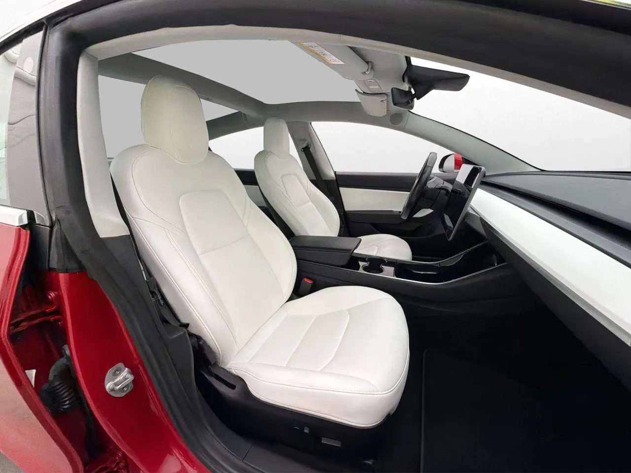 Tesla Model 3 bild 16