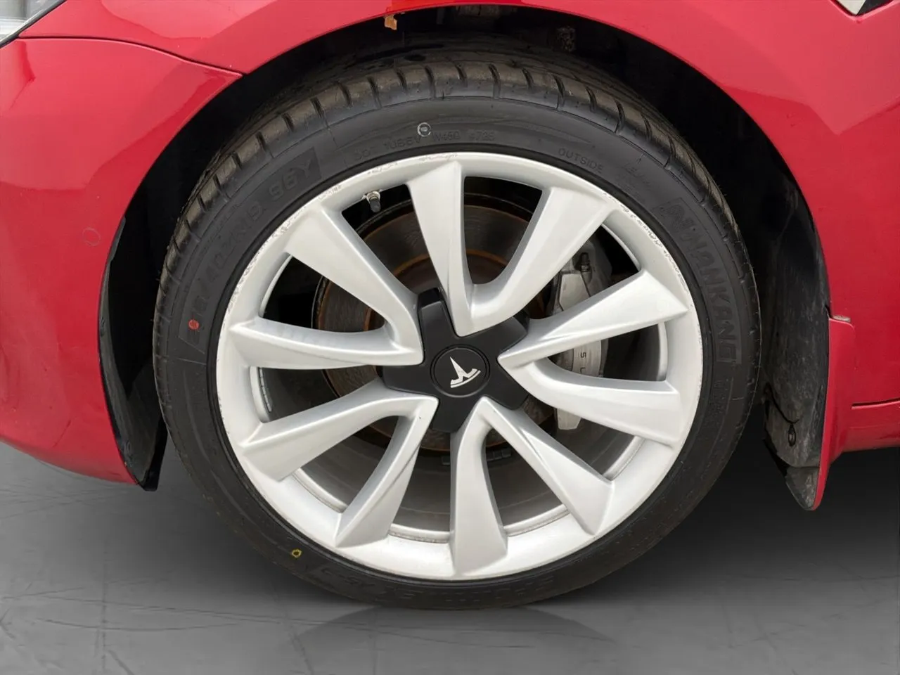 Tesla Model 3 bild 32
