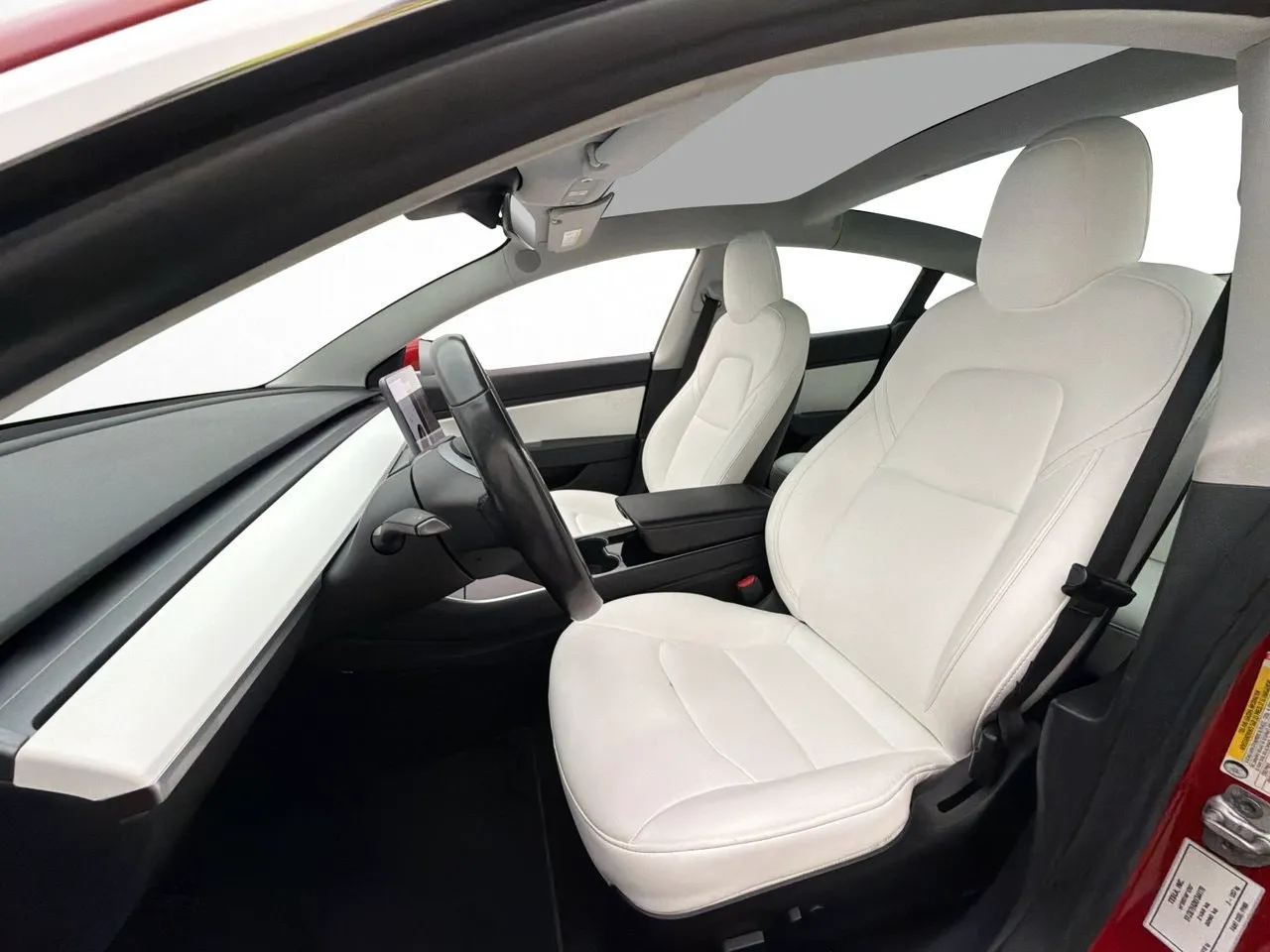 Tesla Model 3 bild 15