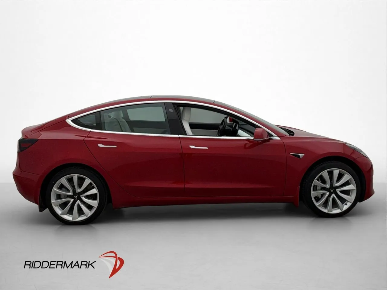 Tesla Model 3 bild 10