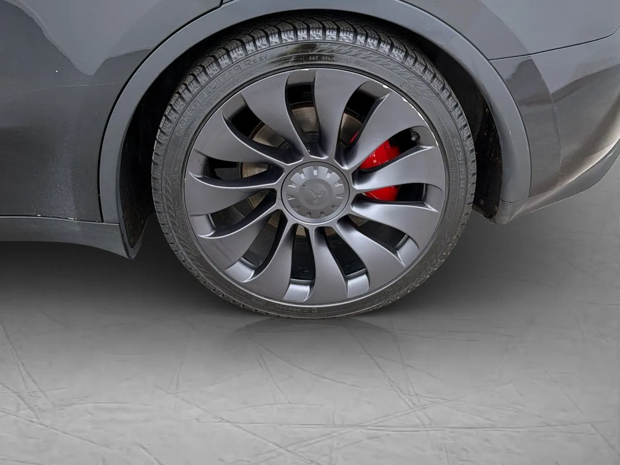 Tesla Model Y bild 31