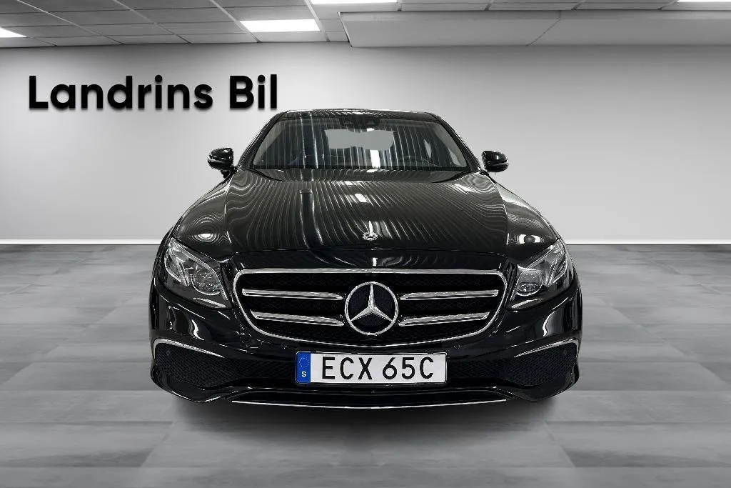 Mercedes E220 bild 2