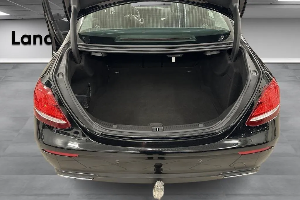 Mercedes E220 bild 14