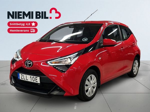 Toyota Aygo 5-dörrar 1.0 VVT-i X-PLAY Kamera/S&V-däck/M-värmare - 2020