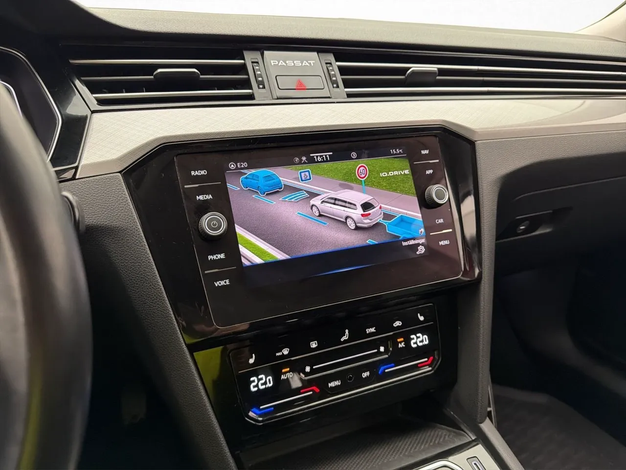 Volkswagen Passat bild 18