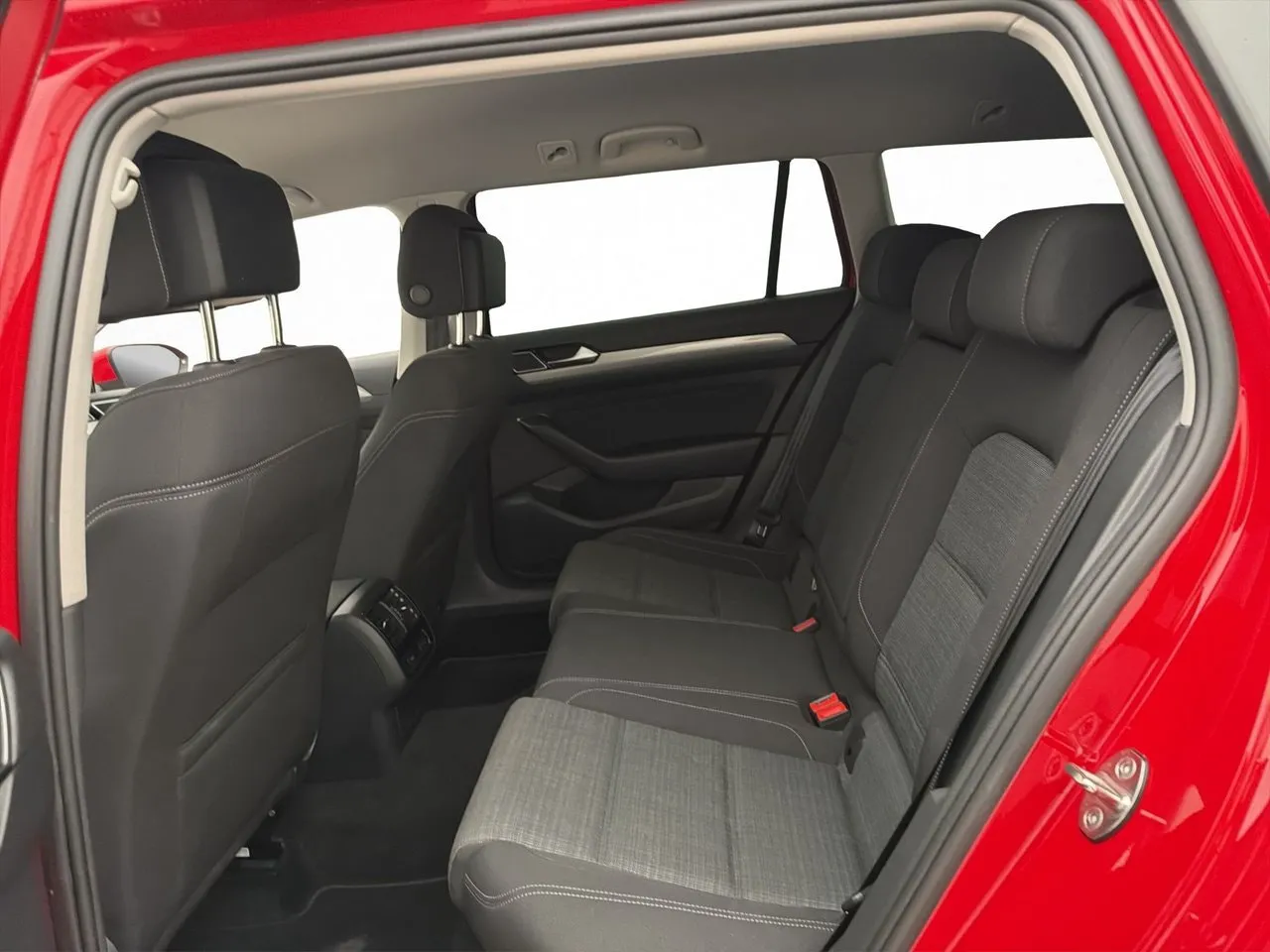 Volkswagen Passat bild 24
