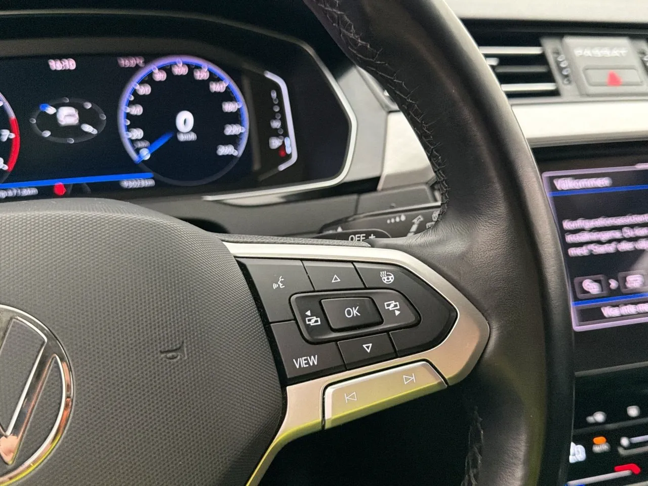 Volkswagen Passat bild 17