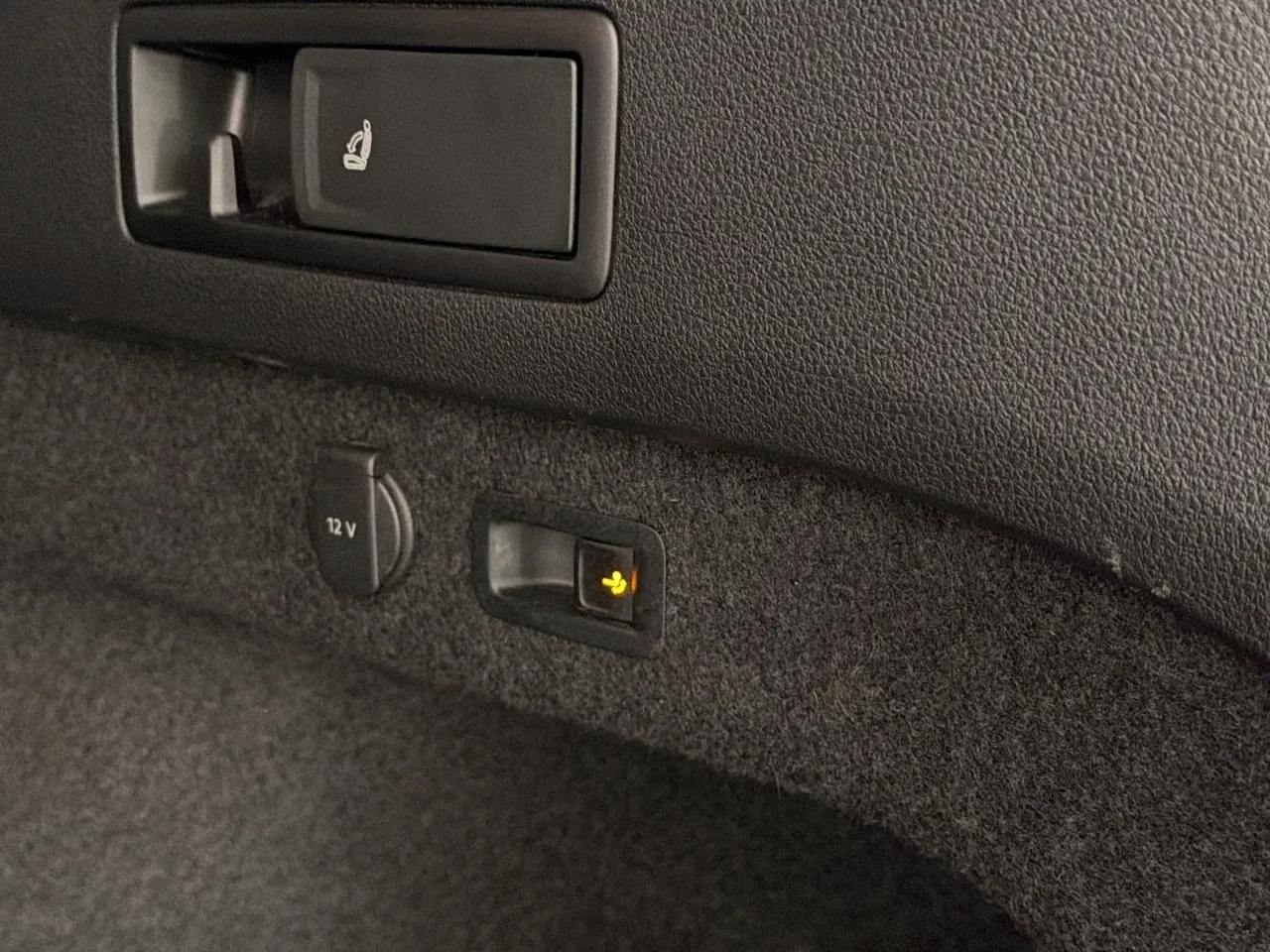 Volkswagen Passat bild 10