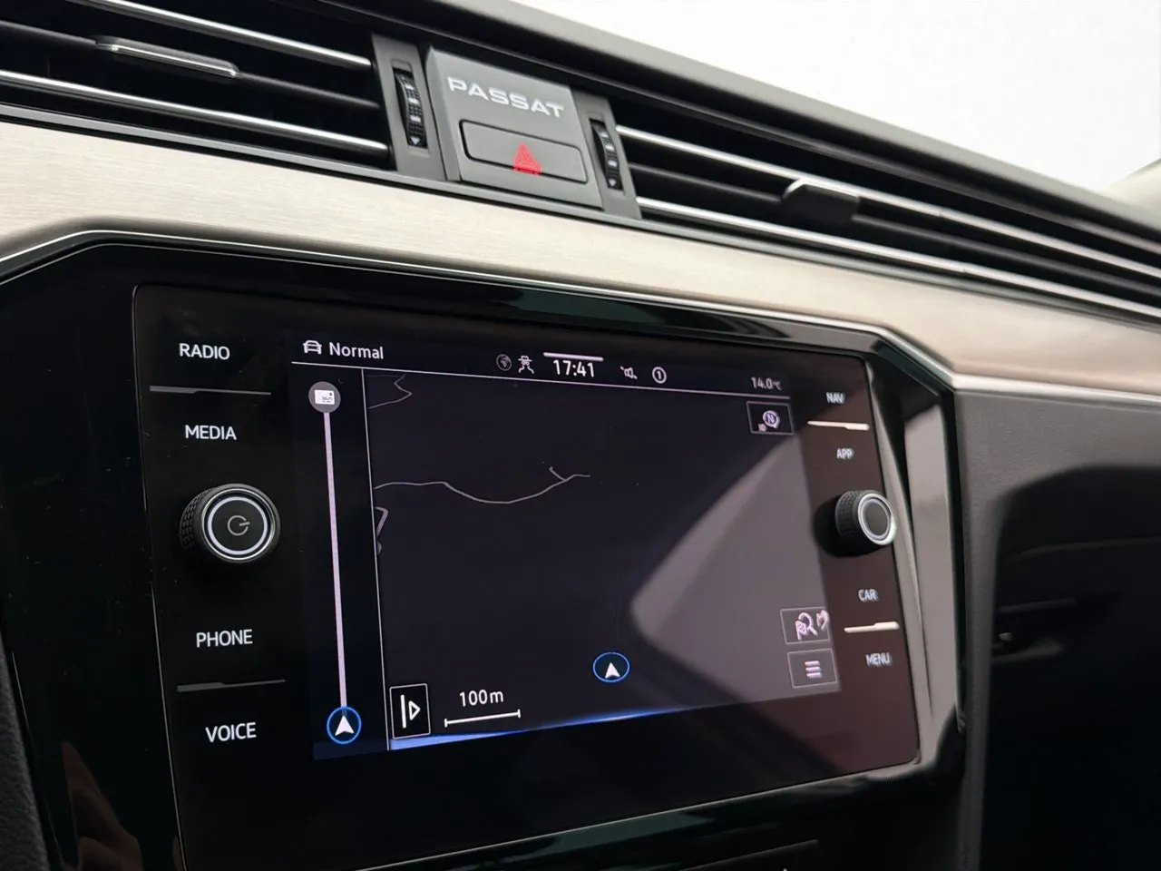 Volkswagen Passat bild 23