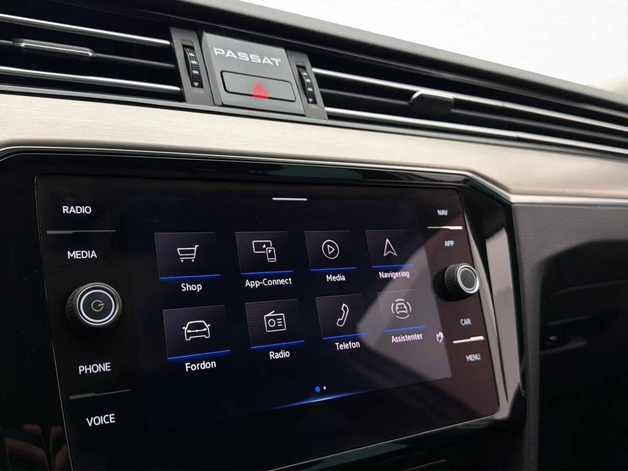 Volkswagen Passat bild 22
