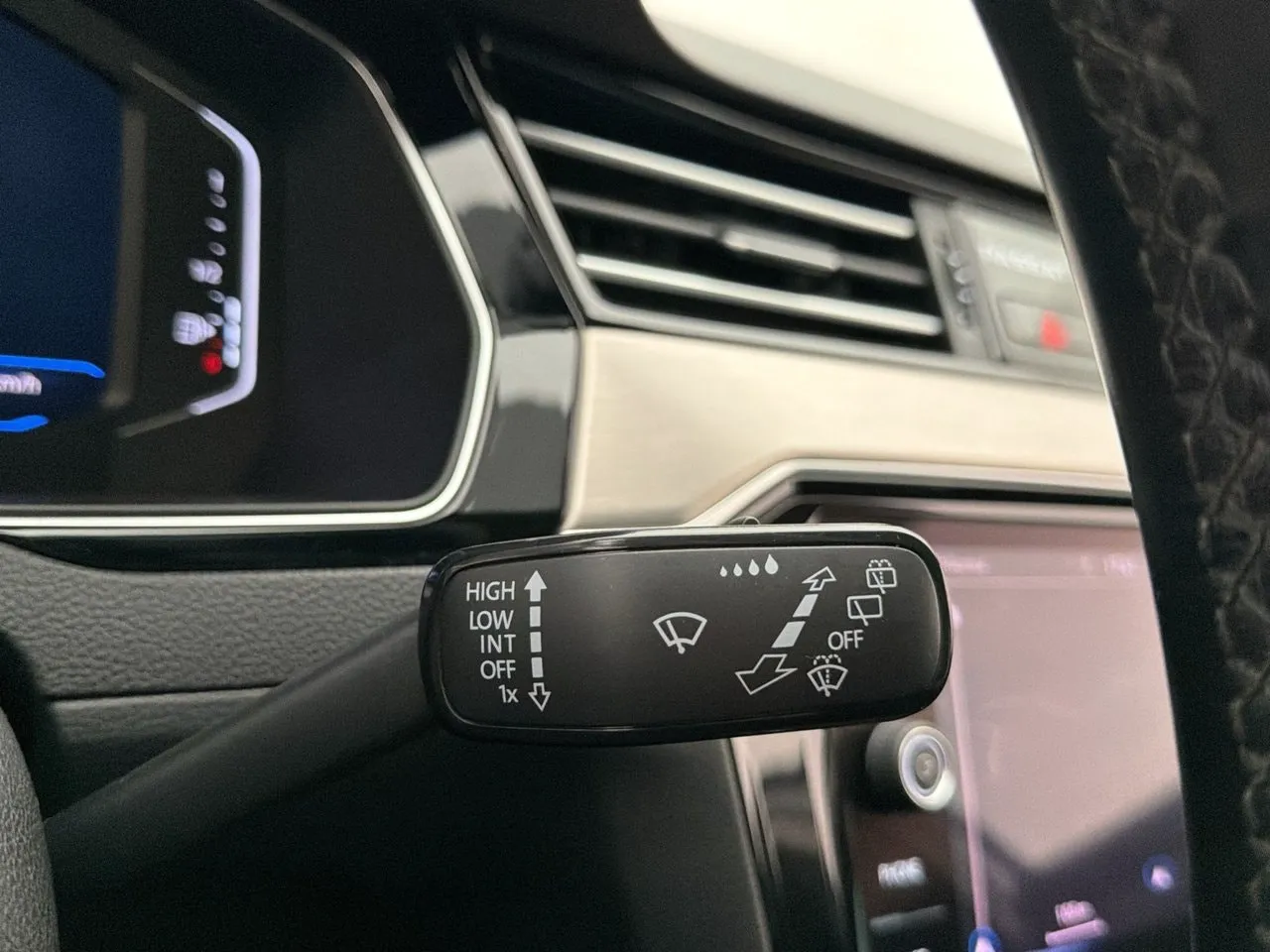 Volkswagen Passat bild 37