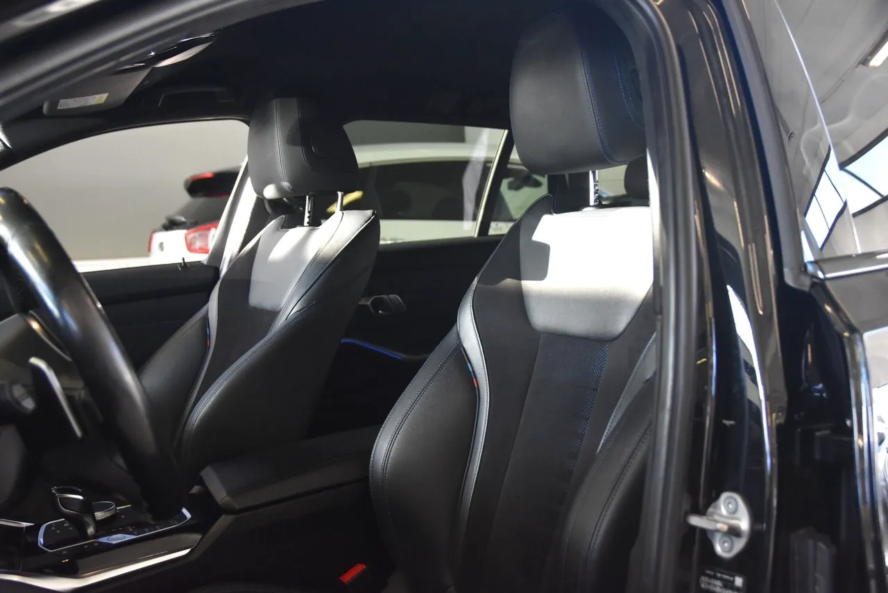 BMW 330 bild 6