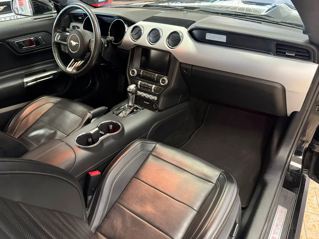 Ford Mustang bild 16