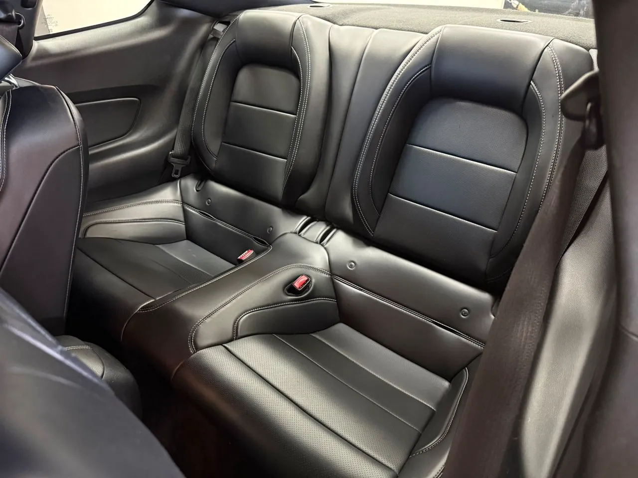 Ford Mustang bild 15