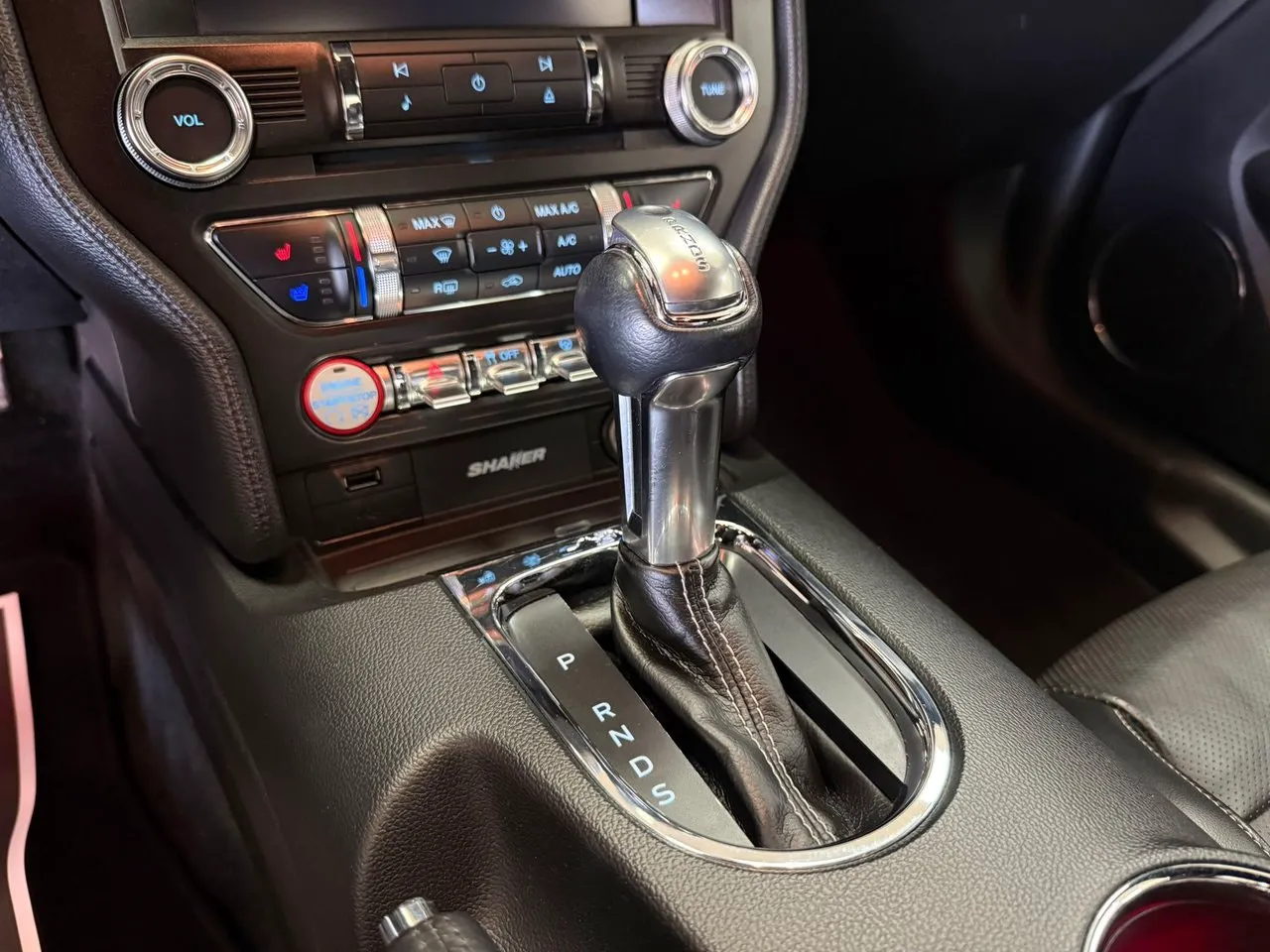 Ford Mustang bild 19