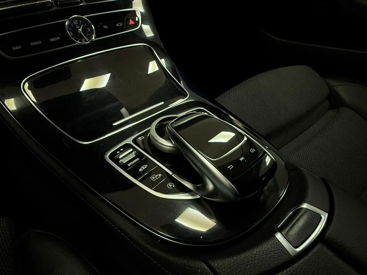 Mercedes E220 bild 24