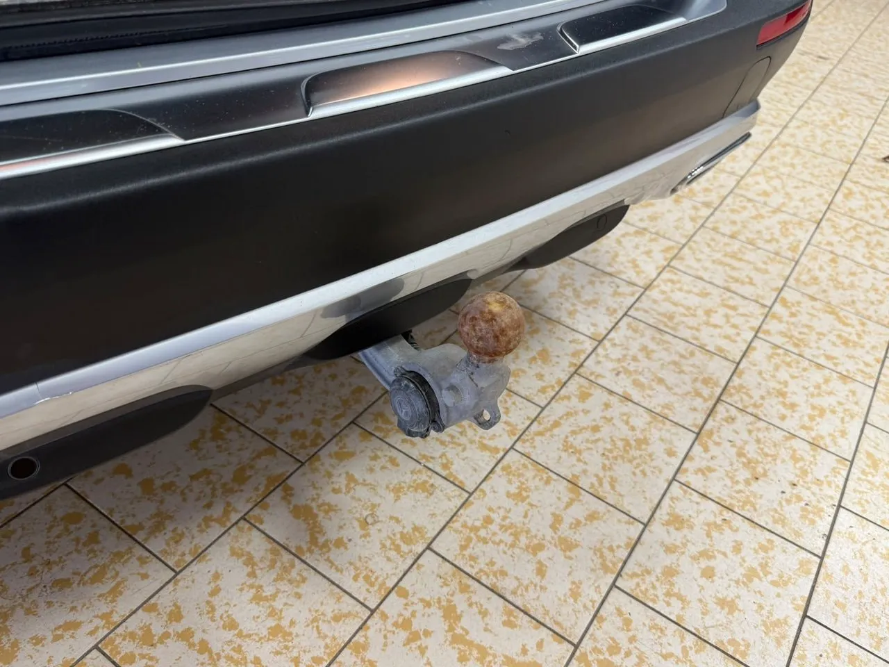 Mercedes E220 bild 29