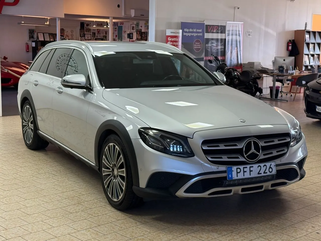 Mercedes E220 bild 10