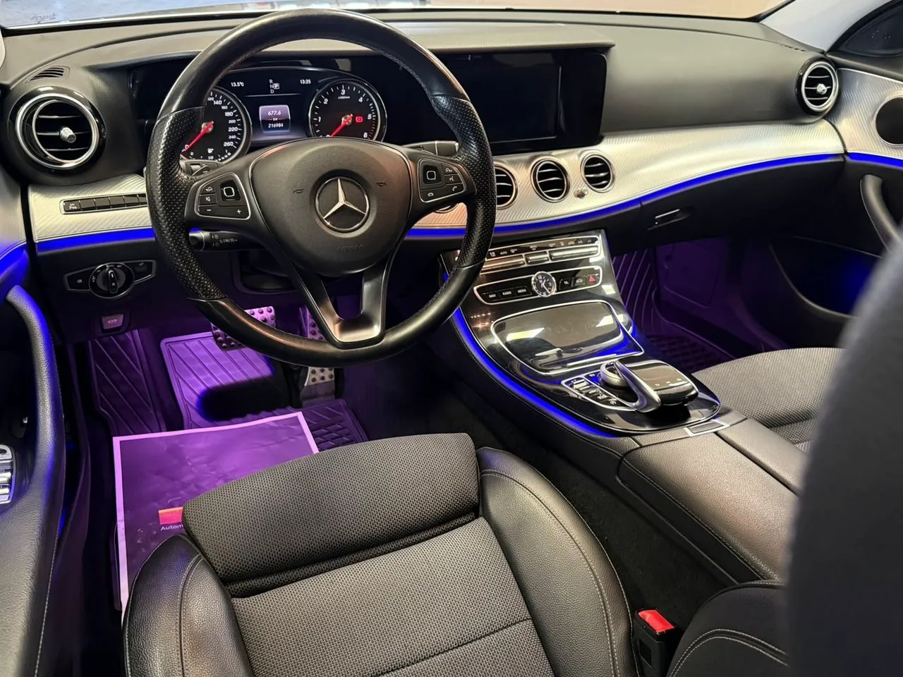Mercedes E220 bild 16